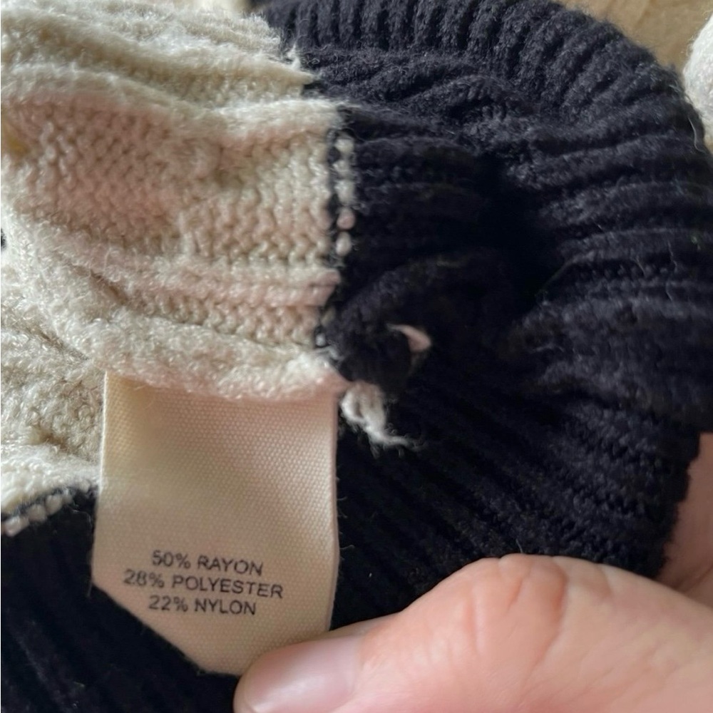 Marled Cozy Cable-Knit Sweater Cream/Tan & Black Collared Contrast Size M Preppy - Picture 7 of 7